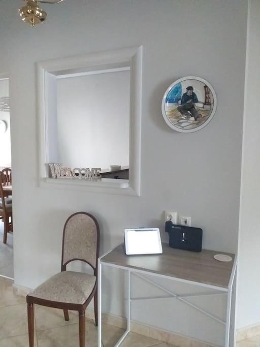 Aggeliki'S Place Detached Home With Yard/Parking 沃洛斯 外观 照片